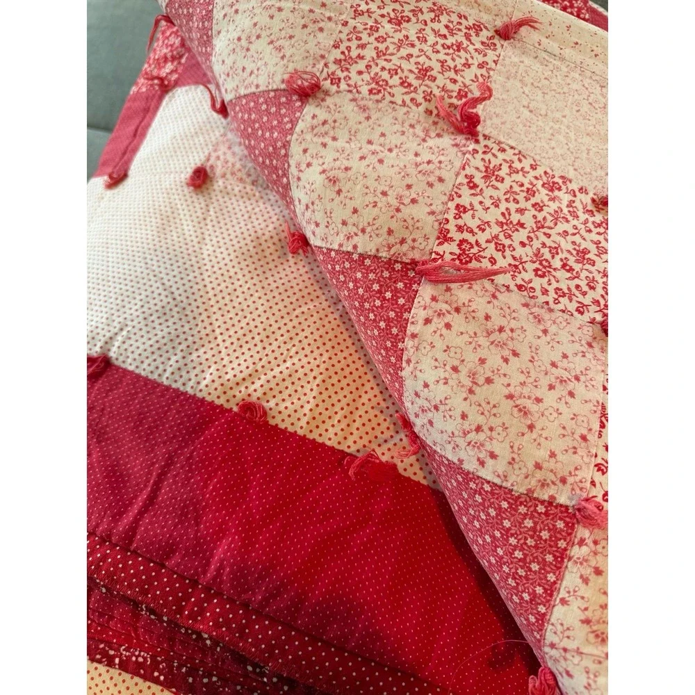 Big Quilt. Tied blanket Valentines Colors